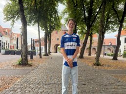 Gilles van der Wal (18) uit Harderwijk tekent eerste profcontract bij PEC Zwolle: ‘Voelt soms als onwerkelijke droom’