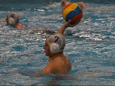 Woelwaters H1 denderen met monsterzege door naar tweede bekerronde
